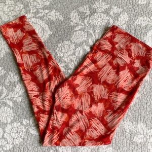 LuLaRoe Doodle Sketch Hearts TC Leggings